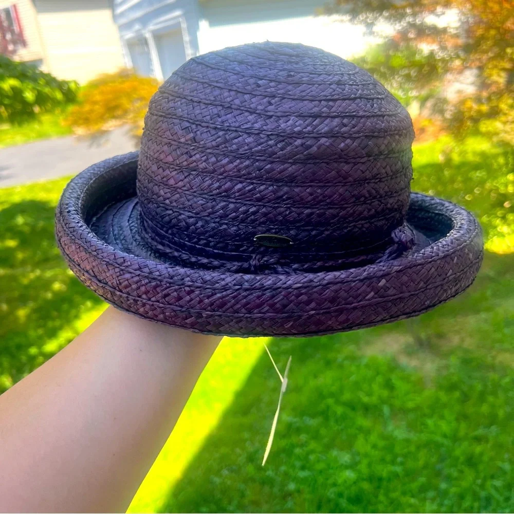 LIZ Claiborne Purple Straw Weaved Hat comfort Band Feature Made in China NWT - Picture 8 of 12